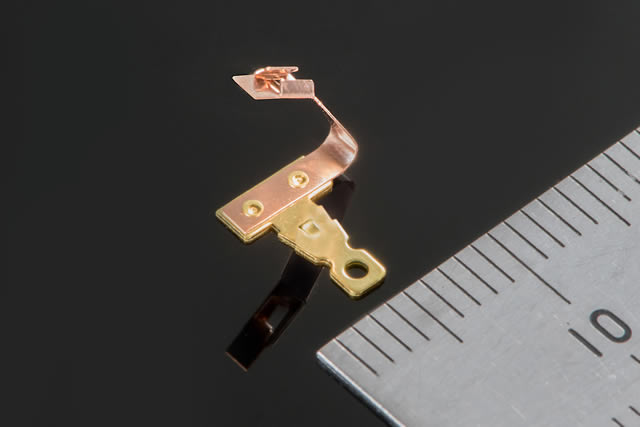 有哪些常見的精密五金沖壓件？